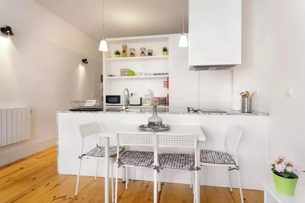 Charming Apartments in Historic Centre - Inside Porto Apartments "Flores"