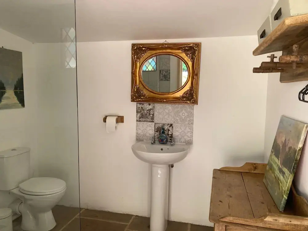 2 Guests - Pet Friendly - Traditional Gypsy Vardo