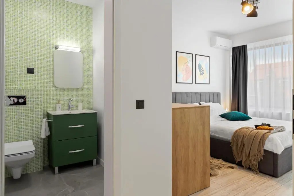 6Rooms