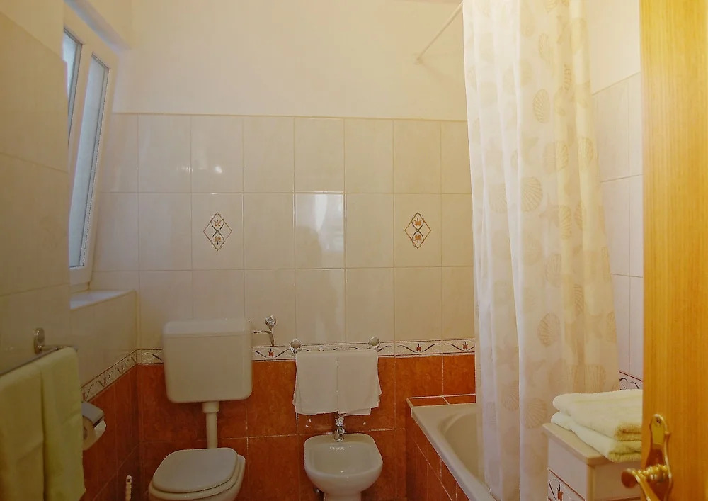 Sol Jardin Apartments