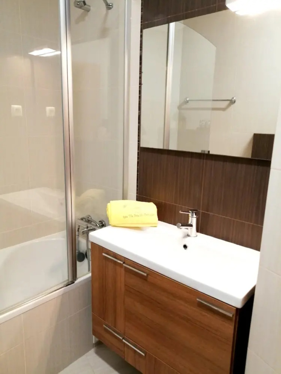 Apartment with 3 Bedrooms in Portimão, with Wonderful City View, Furnished Balcony And Wifi - 1 Km From the Beach