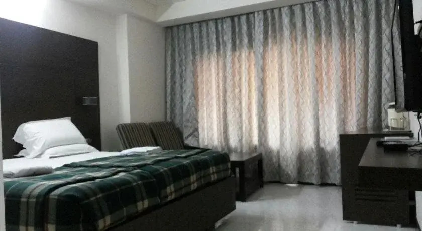 Hotel Surya