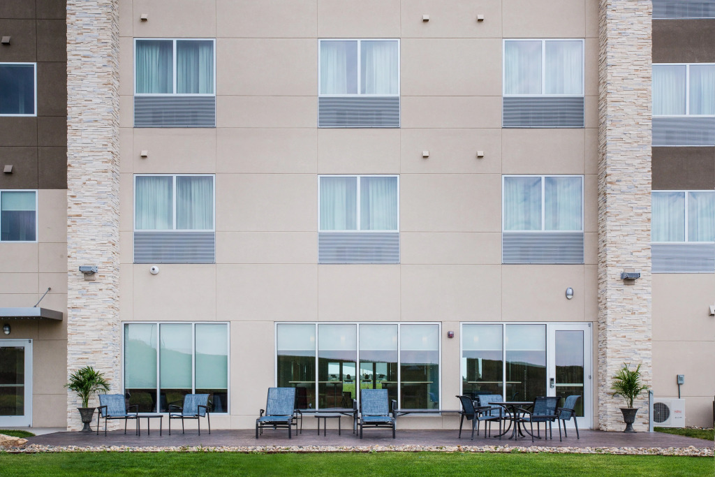 Holiday Inn Express & Suites - Rapid City - Rushmore South by IHG