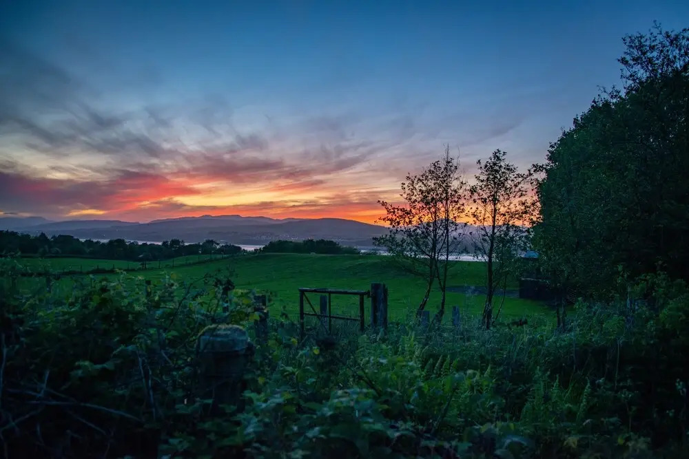 Super King Lodge-sleeps 2-hottub-sea View