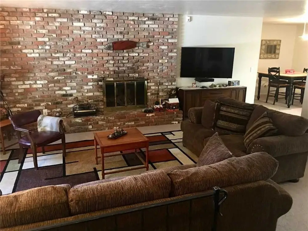 1293 Tata - 4 Br Home