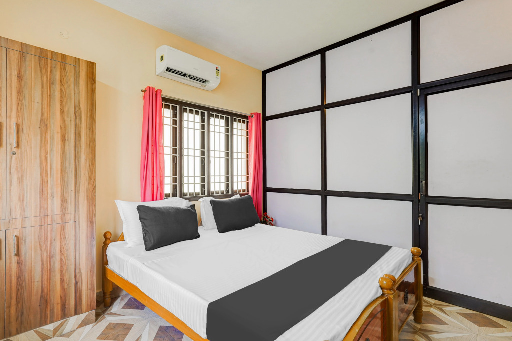 Hotel O Velachery Near Devi Karumariamman Nagar Extension