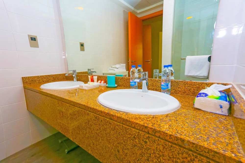 Yanjoon Holiday Homes - Palma Residence