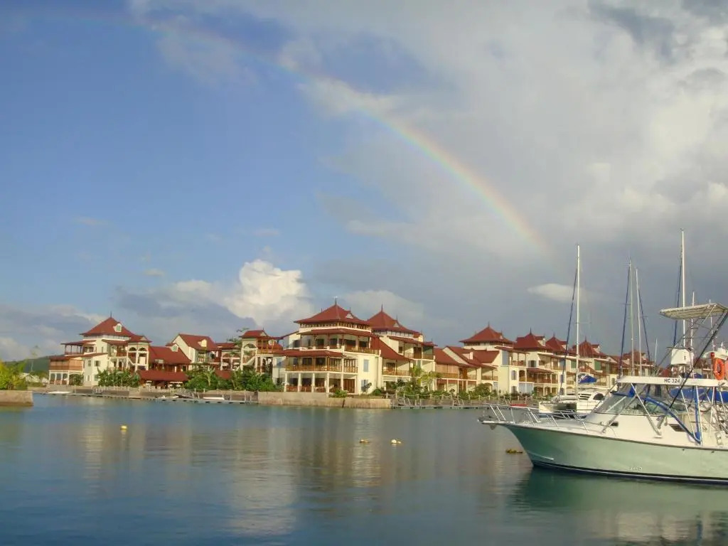 PRIVATE SEA VIEW VILLA Eden Island
