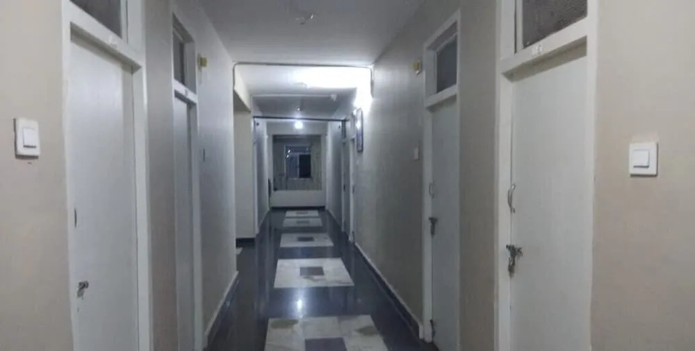 iROOMZ Hotel Sundar