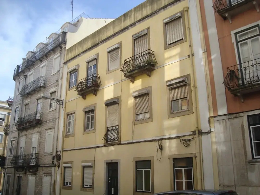 Studio in Lisboa, With Wonderful City View, Terrace and Wifi