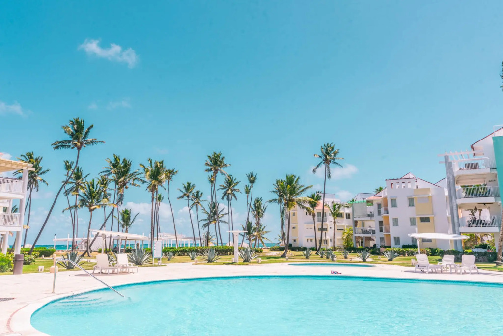 Beauty Playa Turquesa ocean views 3bed apartment P