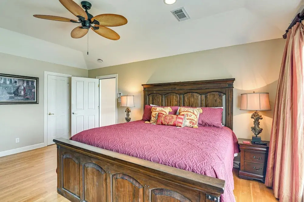 Lakefront Houston House - 1 Mi to Space Center!