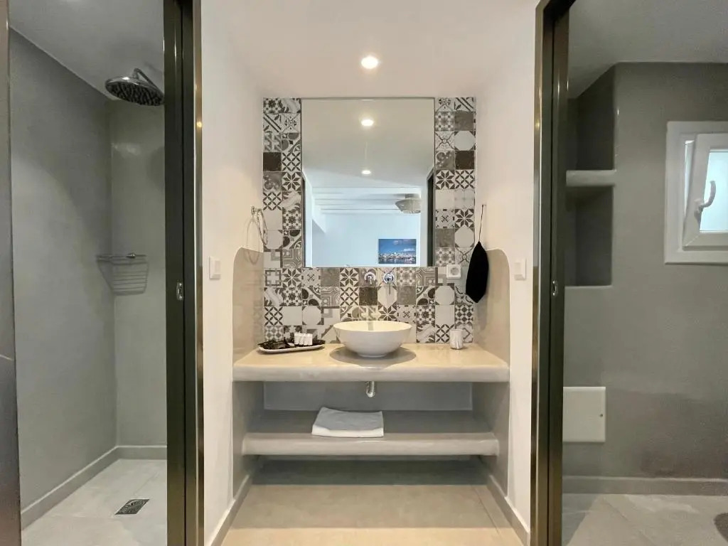 Vammos Luxury Residences