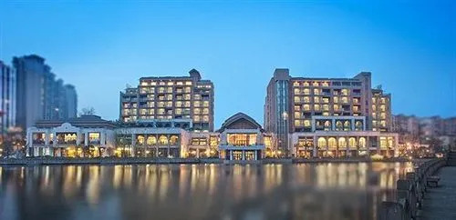 Baoli Ruiting Spring Hotel - Guiyang