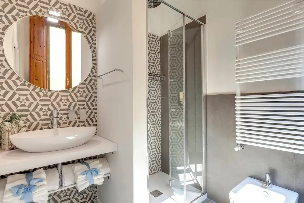 Venere & Zefiro Apartments by Mamo Florence