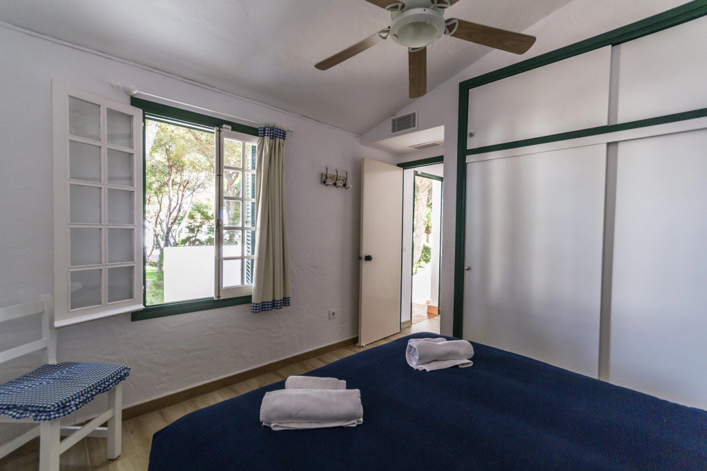 Apartamentos Las Brisas I & II