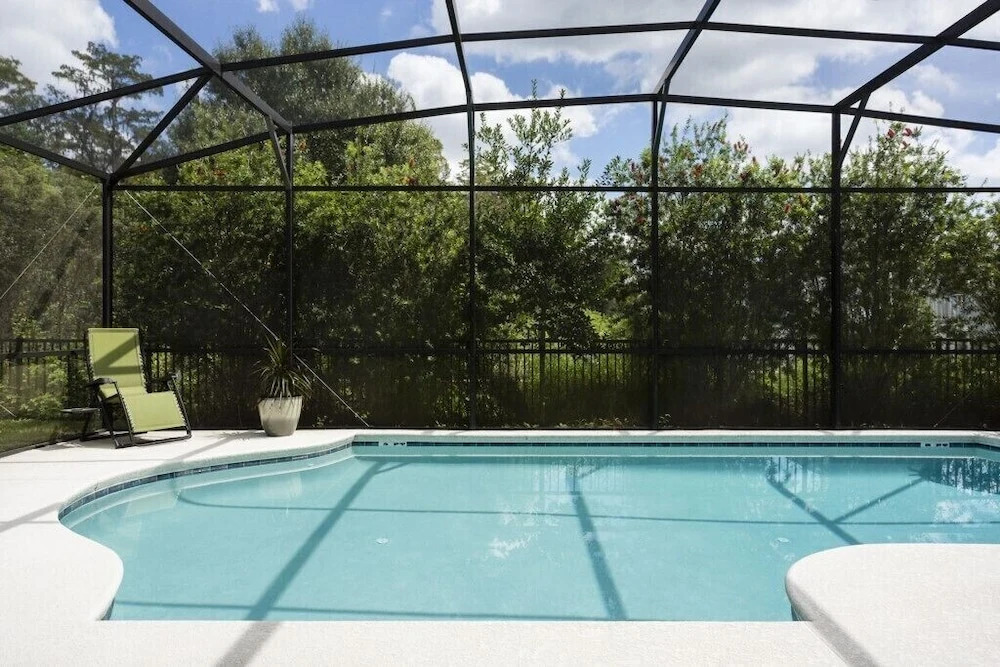 Bella Vida Resort by ihome Resort