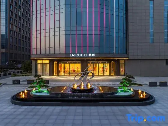 DeRUCCI Hotel