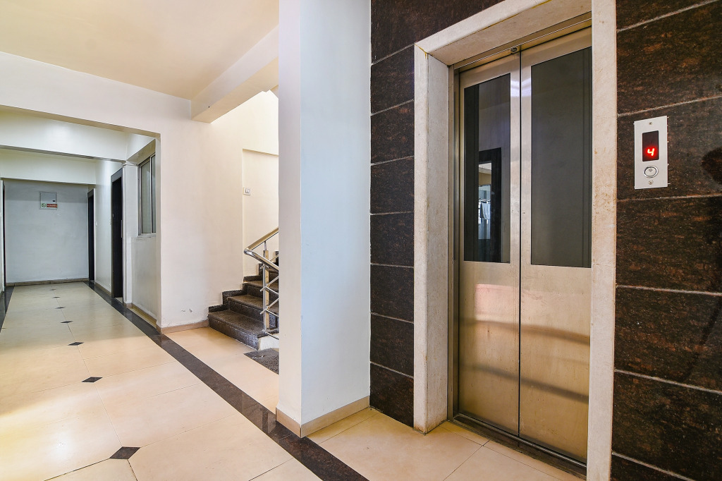 Fabhotel Kohinoor Residency