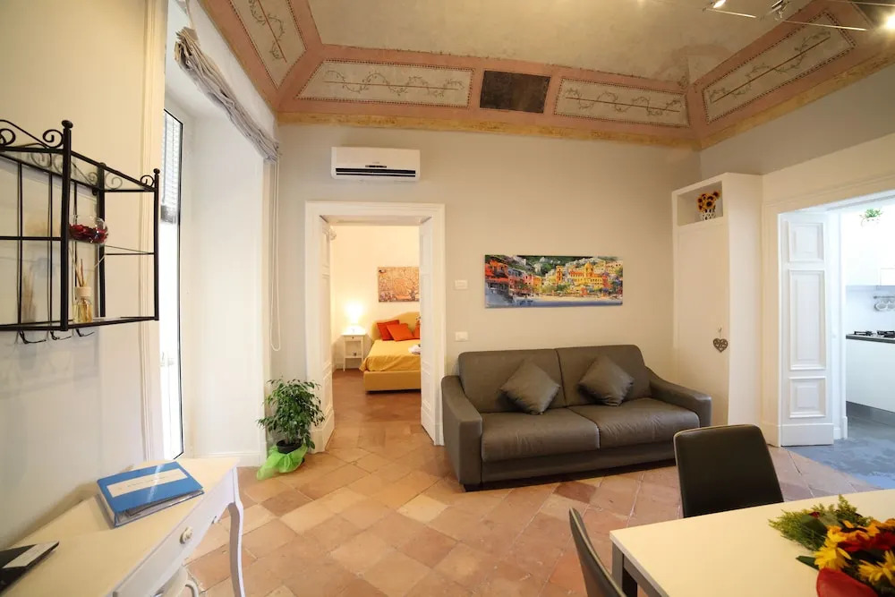 Casa Megara