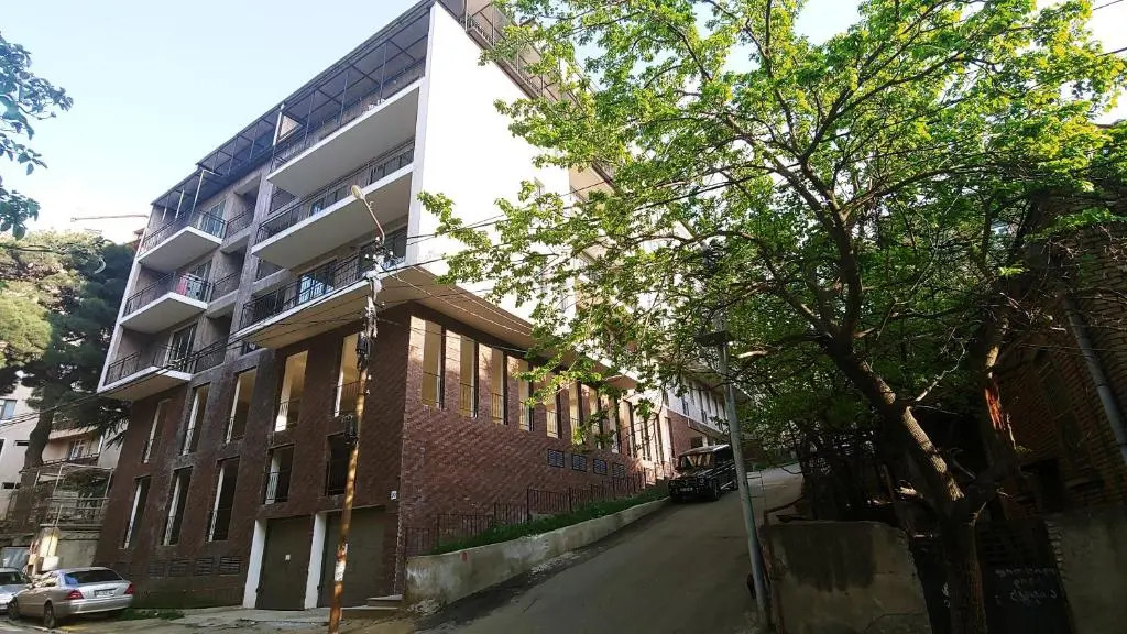 90 Titsian Tabidze Street