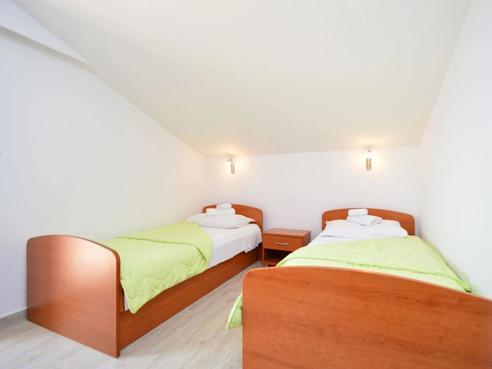 Rina Vodice in Vodice