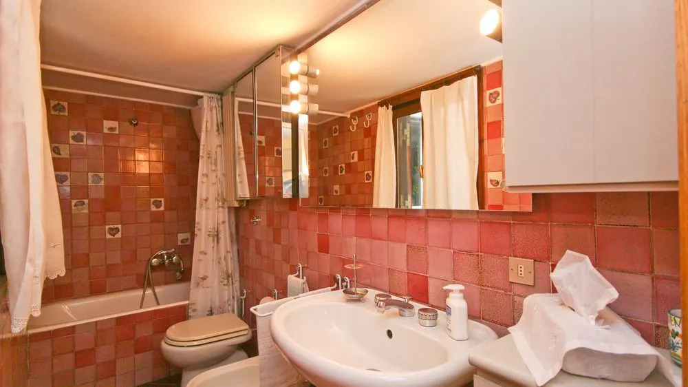 Rental in Rome Bovari