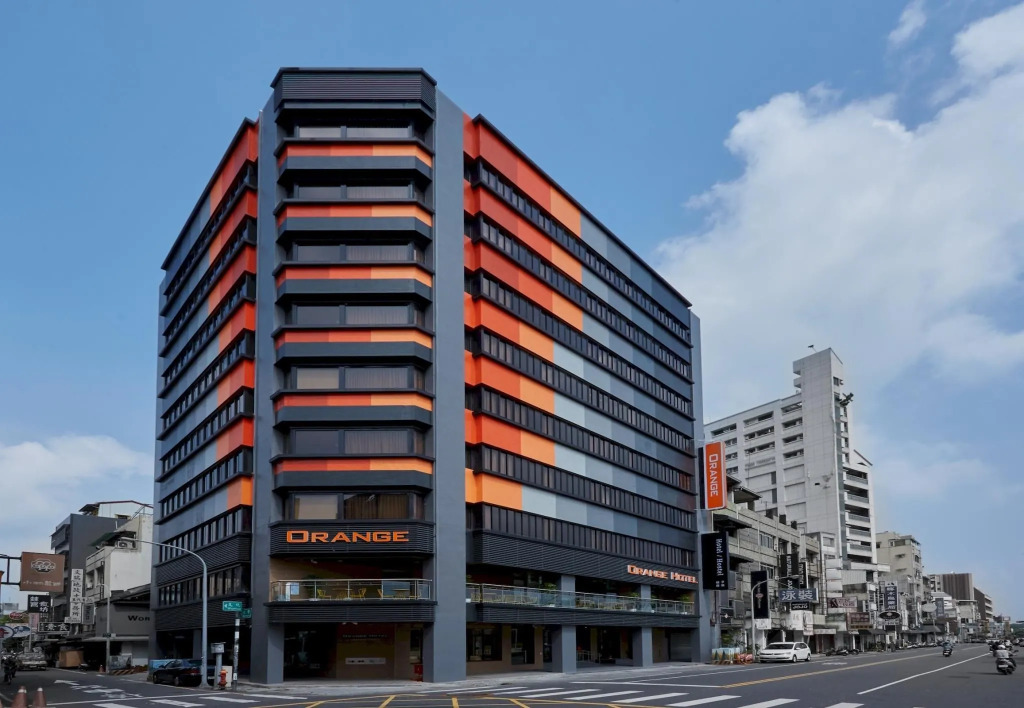 Orange Hotel - Wenhua, Chiayi