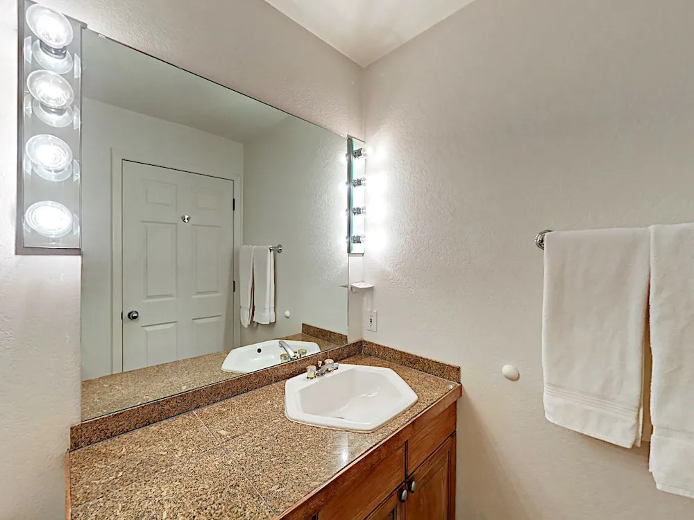 Cozy Condo in Snowmass Village