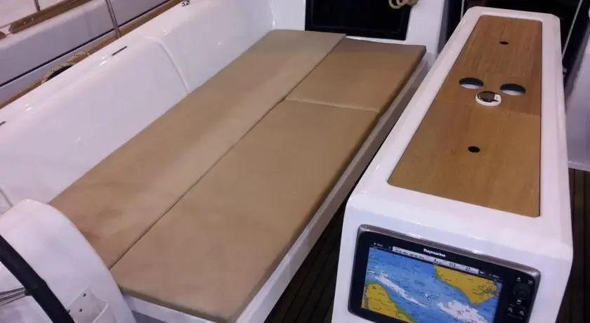 Aura Charter