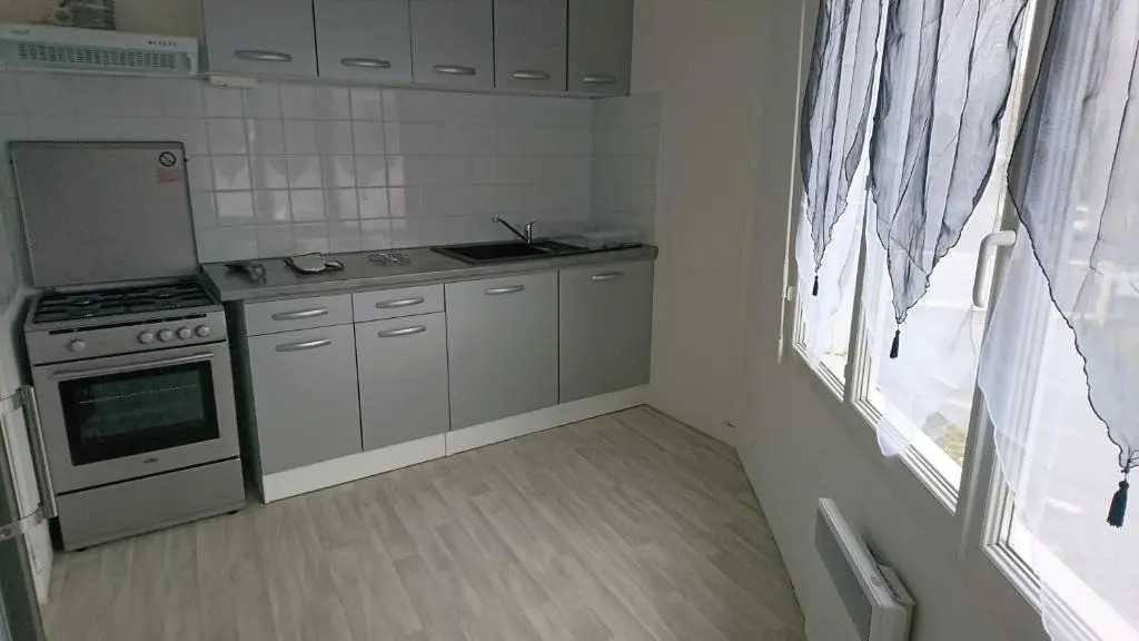 appartement de 79 m² à 500 mètres de la cure