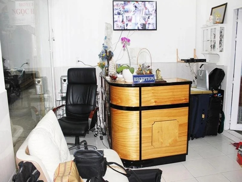 Ngoc Hue Hotel