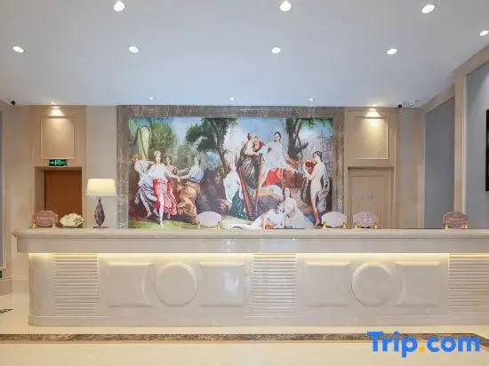 Vienna Hotel (Nanchang Shuanggang Subway Station Changbei University Town)