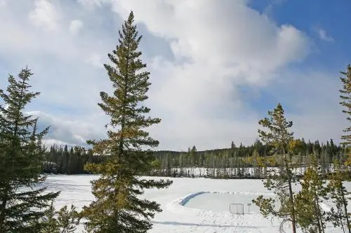 Lac Le Jeune Wilderness Resort