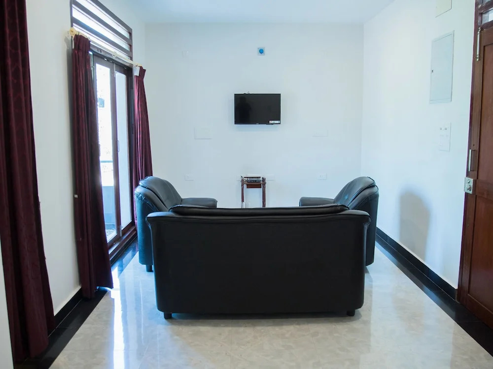OYO 12218 Home Elegant 1BHK Serenity Beach