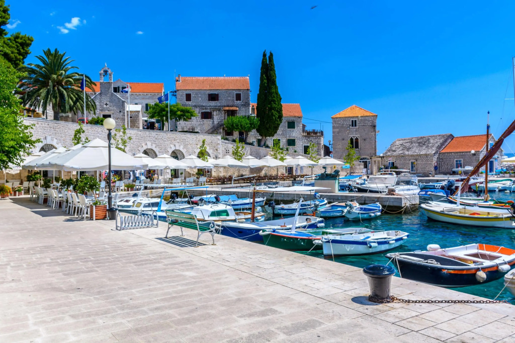 Brač Island Mladineo Studio A2