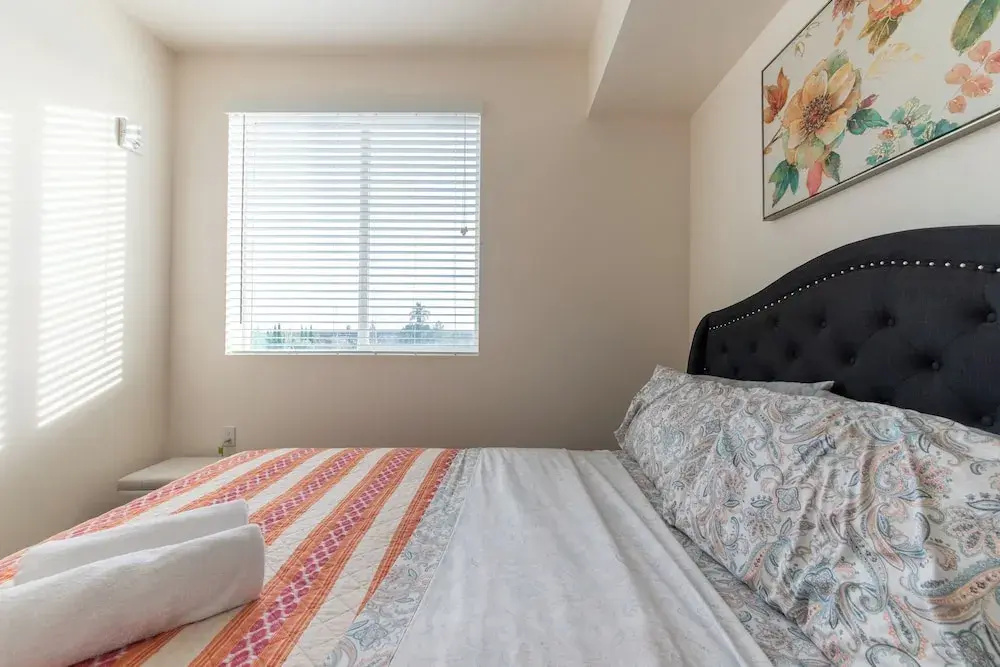 Santa Ana Delightful 4 Bedroom House