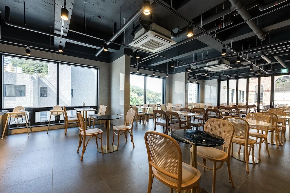 Hotel Demer Mokpo