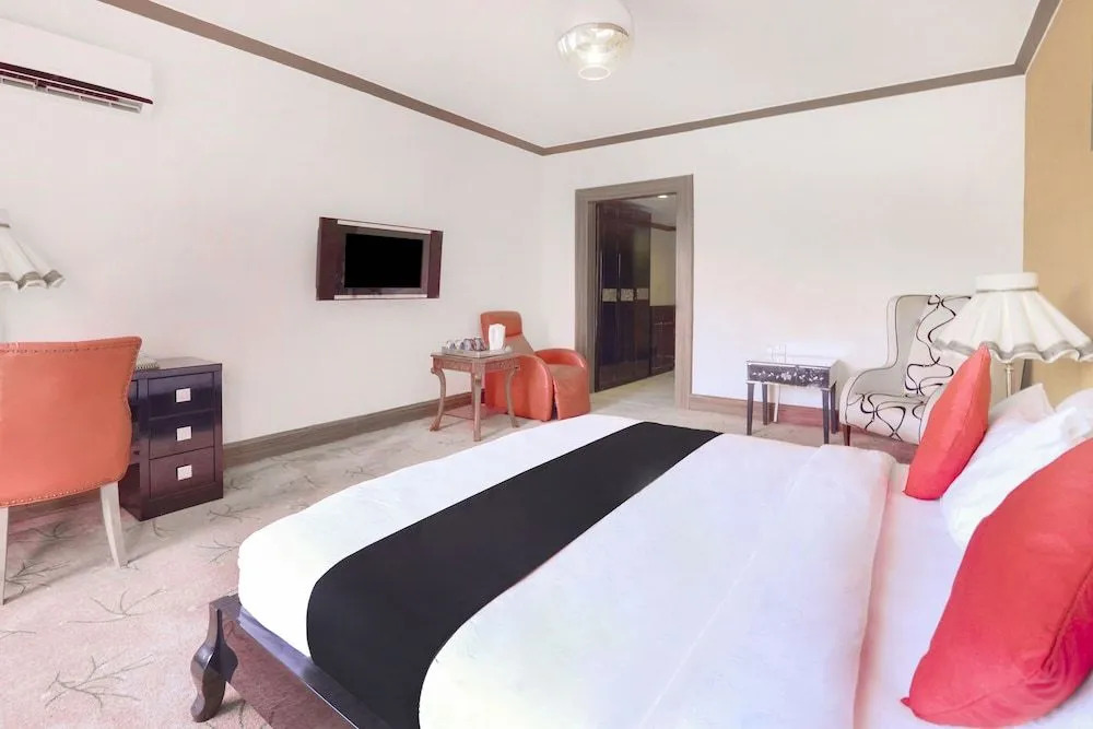 Townhouse 809 Royal Palms Hotel - Rose Collection