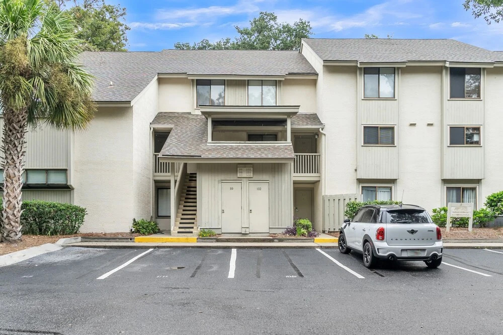 Serene 2br Retreat At Springwood Villas, Hh Island 2 Bedroom Townhouse by Redawning