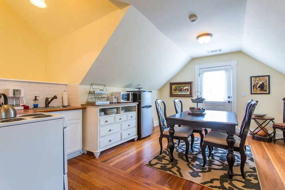 The Social Goat Bed and Breakfast