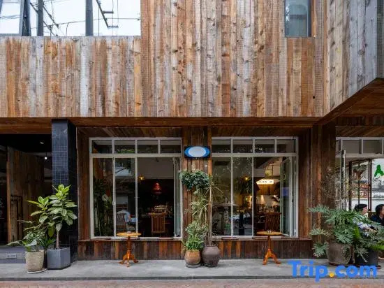 Xu Li Traveling Hotel (Chengdu Taikoo Li Chunxi  Road Branch)