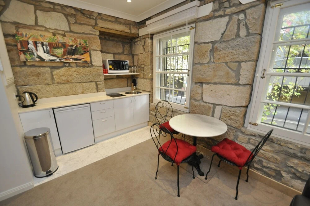 Pyrmont Modern Studios
