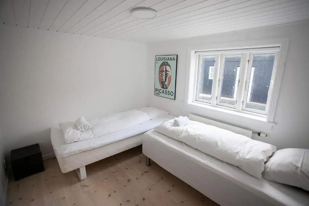 4 BR House - Downtown - Old Town -Marina