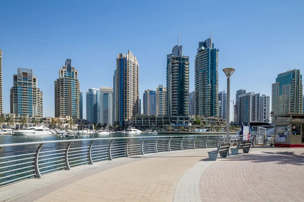 Chic and Stunning 2BR With Dubai Marina Views!