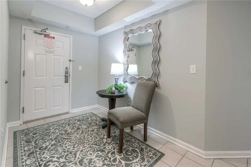 North Tower #809 Condominium 4 Bedrooms 3 Bathrooms Condo