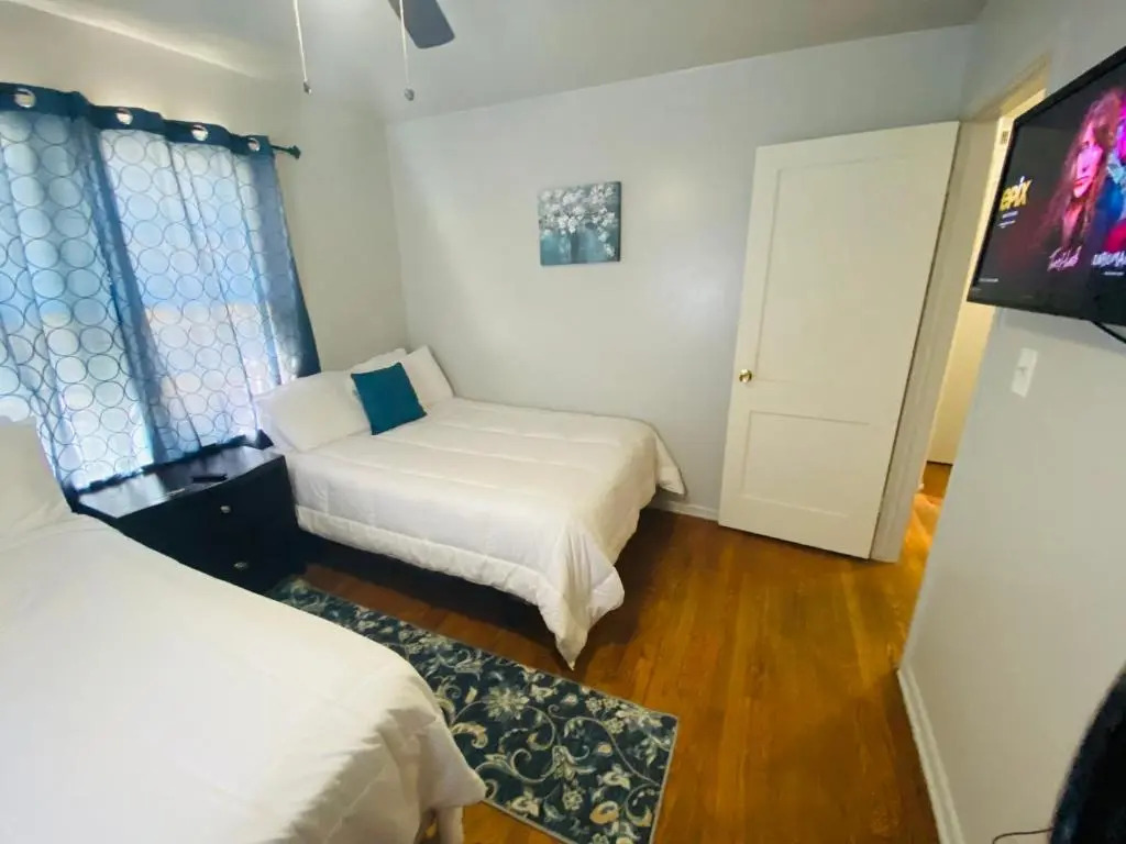 The Cozy Casa near Highway 74