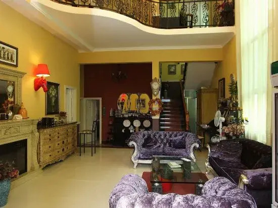 Shenzhen Meishe First-line Seaview Homestay (Jiaochangwei Branch)