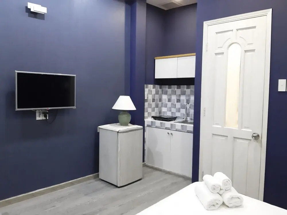 Oriental Art Apartment