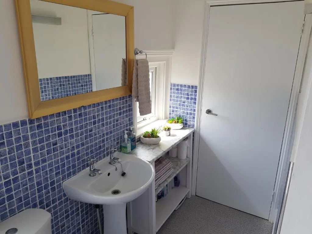 Beautiful Parkview Apartment in Seaside Eastbourne